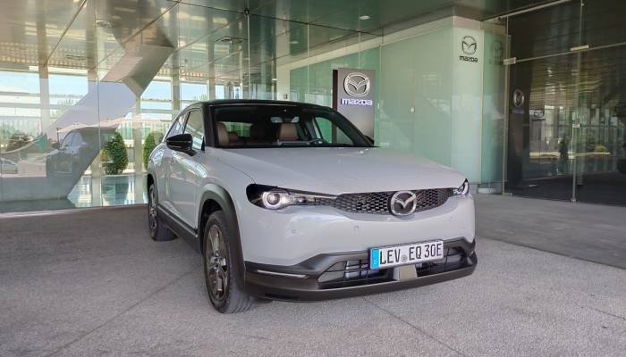 Nuevo Mazda MX-30 eléctrico: probamos la primera unidad en España