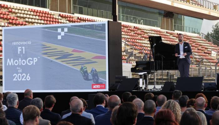 El ’conseller’ de Empresa, Roger Torrent, presenta el proyecto de reforma del Circuit de Catalunya