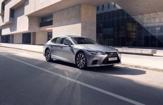 Lexus LS 500h 2021: más rendimiento eléctrico para la berlina de lujo de Lexus