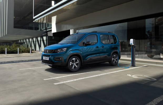 Peugeot e-Rifter 2021: la furgoneta eléctrica de hasta 7 plazas ya tiene precio en España