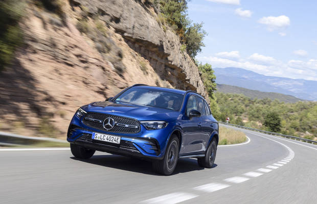 Mercedes-Benz apuesta por el lujo moderno y un dinamismo depurado con el nuevo GLC
