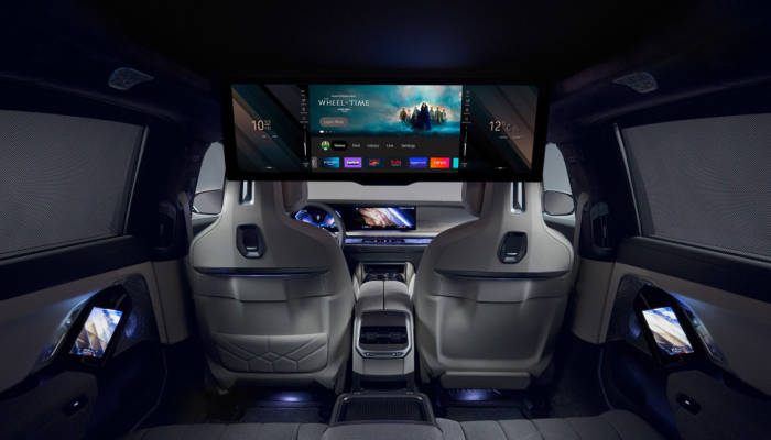 BMW Serie 7: el primer coche con sala de cine en su interior