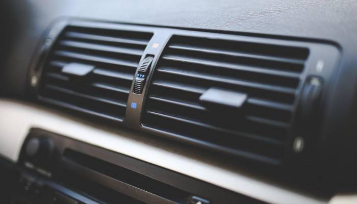 Ola de calor: cómo usar bien el aire acondicionado del coche