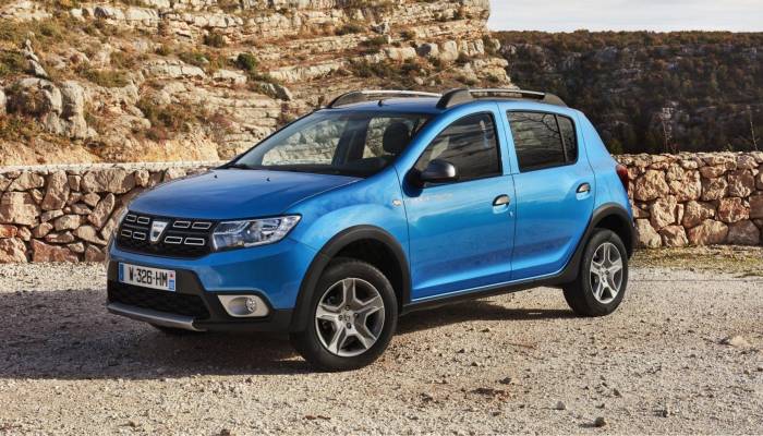 Dacia muestra distintas novedades en el Salón del Automóvil de París