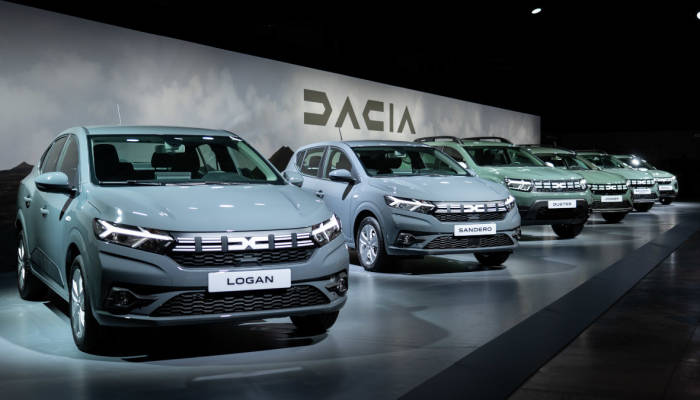 Dacia rediseña la parrilla de todos sus modelos