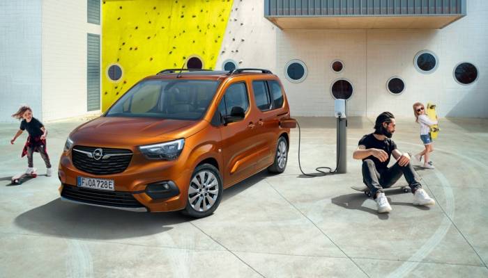 Opel Combo-e Life 2021, 100% eléctrico y con hasta 280 km de autonomía
