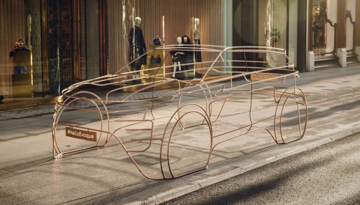 Land Rover expone varias esculturas de su nuevo Range Rover Evoque en Londres