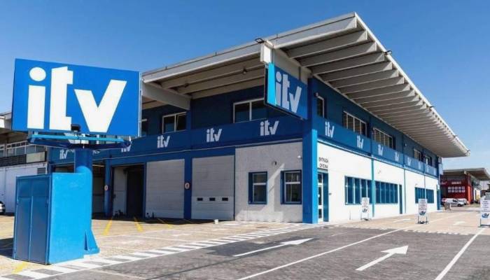 Las tarifas de la ITV varían hasta un 210% en función de la comunidad autónoma, según Facua