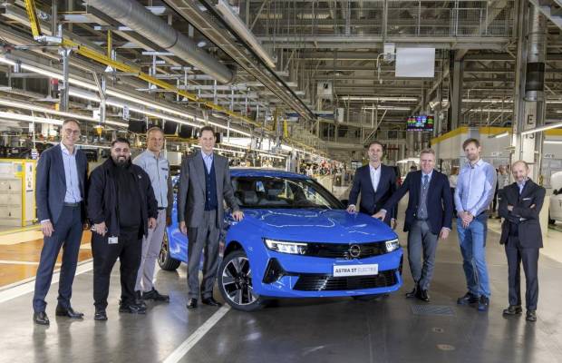 Stellantis reafirma su compromiso con Opel y Alemania: una apuesta por la innovación y la sostenibilidad