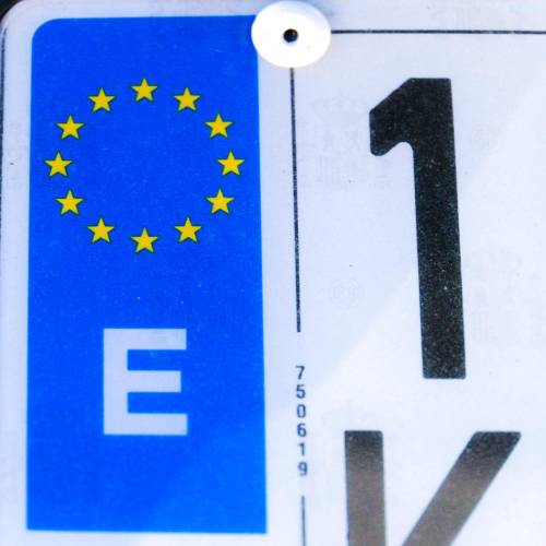 Esta es la multa por conducir con matrícula extranjera en España