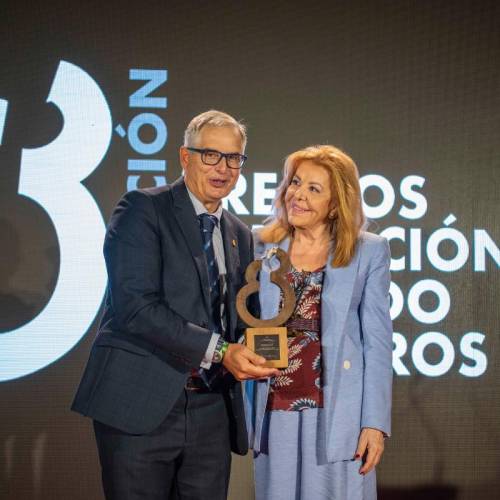 Carmelo Sanz de Barros, presidente del RACE, reconocido como “Figura de Prestigio en el Campo de la Automoción 2024”