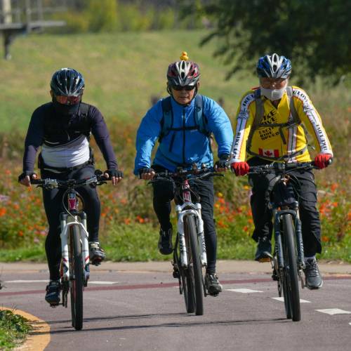 Los ciclistas también deben respetar todas las normas de tráfico