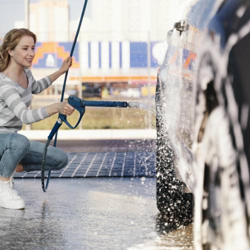 Existe un truco con el que puedes limpiar el coche con un euro