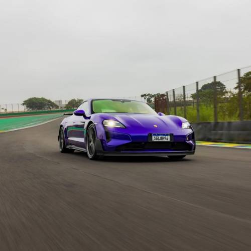 ¡Imparable! El Porsche Taycan Turbo GT rompe récords en Interlagos