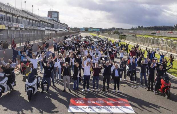 Solidaridad Sobre Ruedas entrega 80 vehículos a los afectados por la DANA