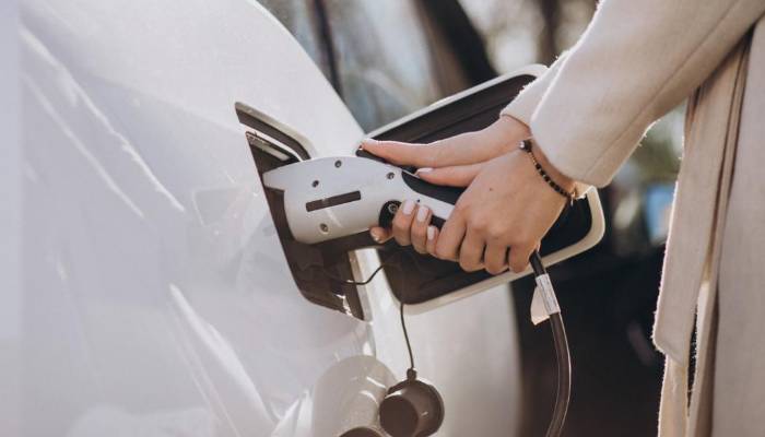 Los diez coches eléctricos favoritos de los españoles en agosto