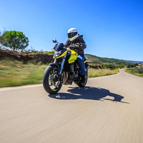 Probamos la Honda CB750 Hornet