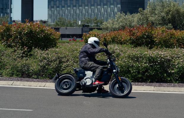 Las motos eléctricas caen un 40,3% en noviembre