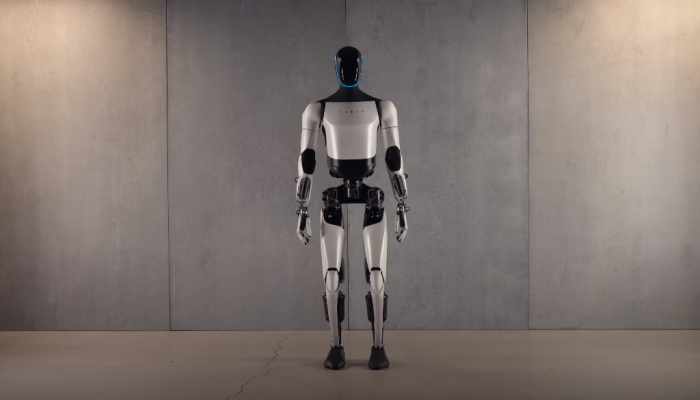 Tesla usará robots humanoides en sus fábricas de “baja producción” en 2025