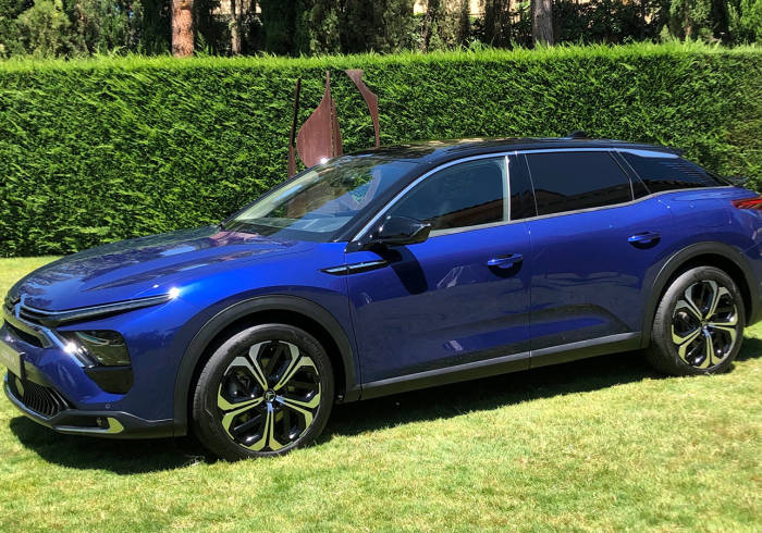 Citroën reinventa las berlinas de gran tamaño con el nuevo C5 X