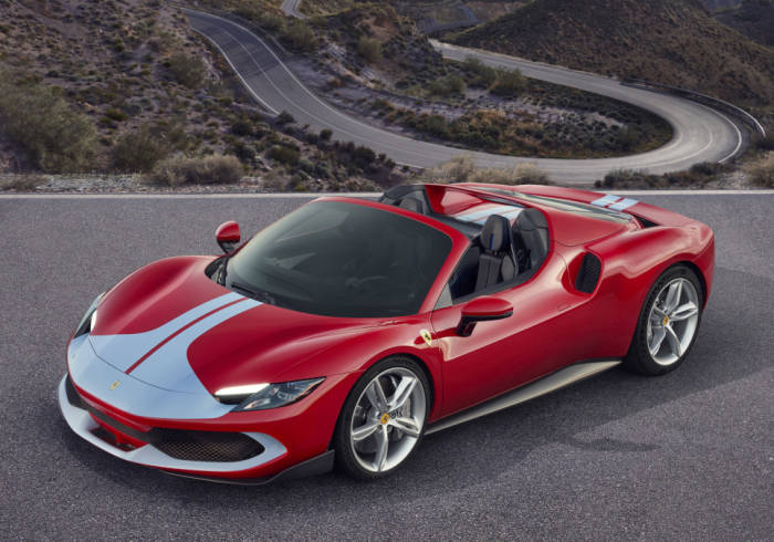 El primer Ferrari descapotable que rueda en silencio