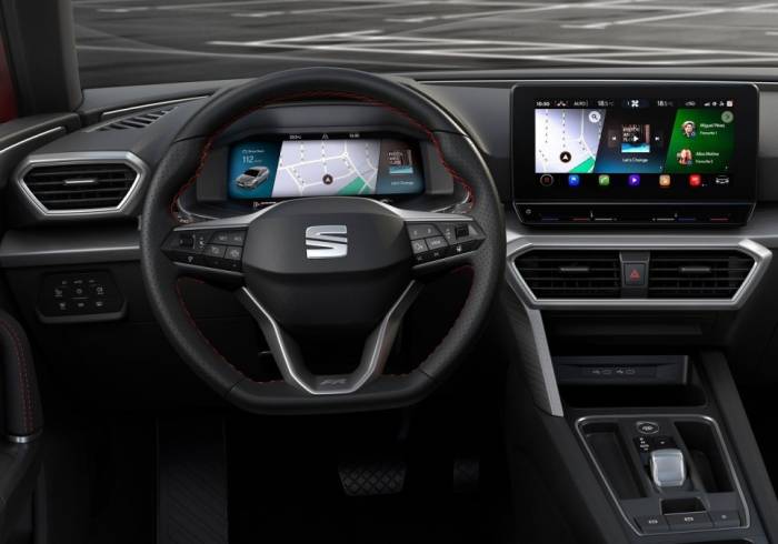 Seat recrea el interior del nuevo León en realidad virtual para 'conducirlo' desde casa