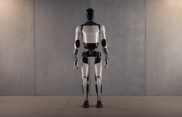 Tesla usará robots humanoides en sus fábricas de “baja producción” en 2025