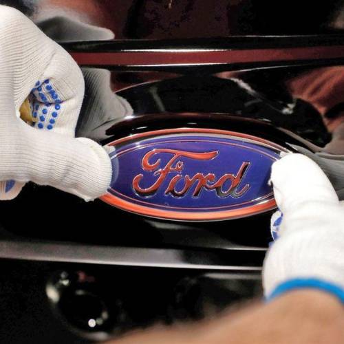 Ford se prepara para recortar su plantilla en Europa