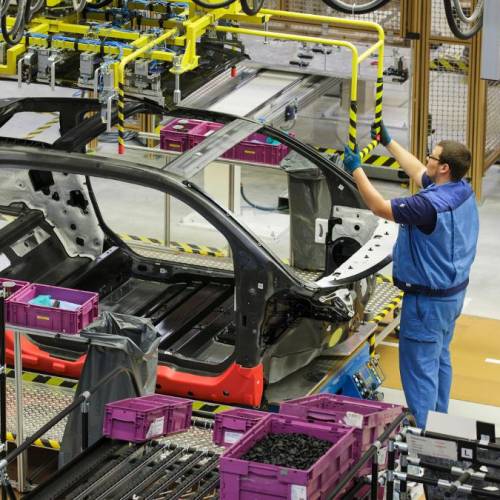BMW invertirá 800 millones de euros en México para producir coches eléctricos y baterías