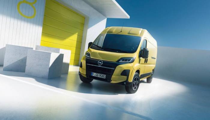 Opel Movano: mayores prestaciones y menor consumo con su nueva transmisión automática de 8 velocidades