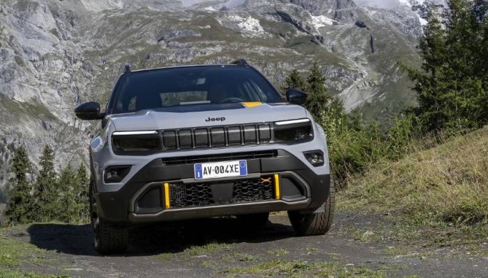 Jeep actualiza el Avenger con nuevo equipamiento y más tecnología