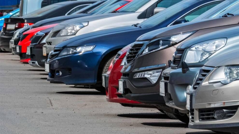 La subida de precios de los coches se relaja en mayo