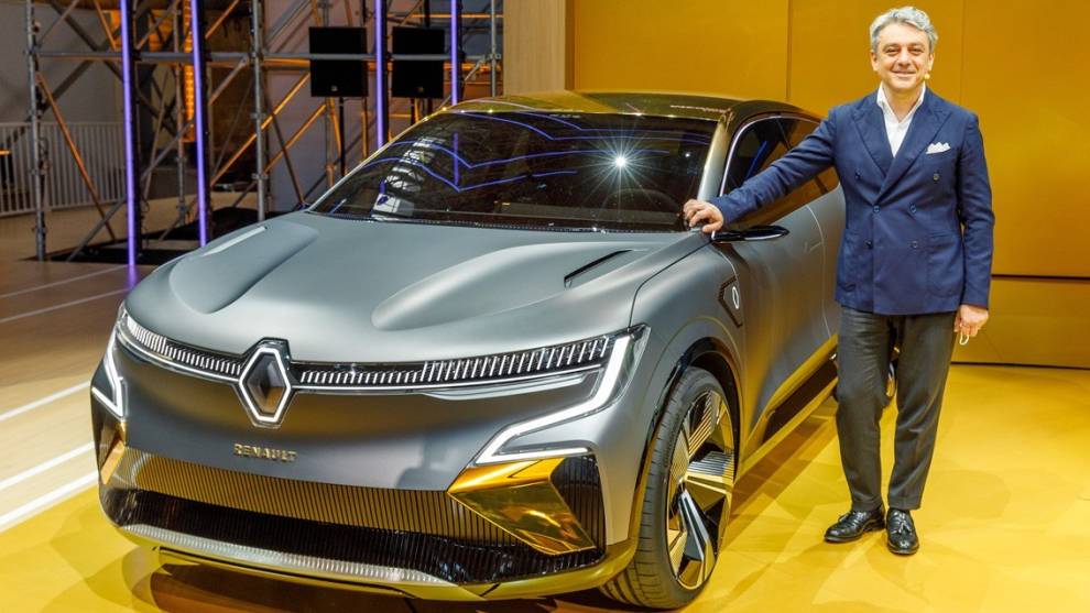 Luca De Meo señala a España para liderar la hibridación en Renault