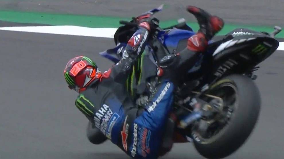 Quartararo se cae, pero manda con autoridad