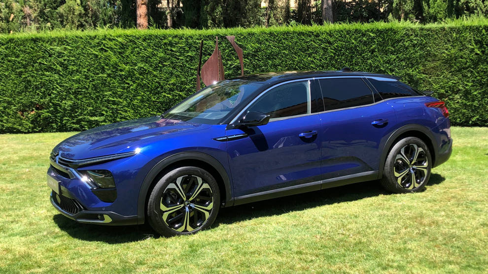 Citroën reinventa las berlinas de gran tamaño con el nuevo C5 X