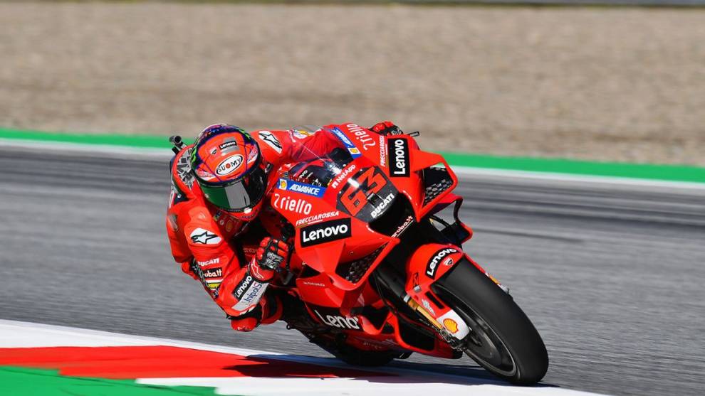 Las Ducati se imponen y Bagnaia se hace con la pole de MotoGP