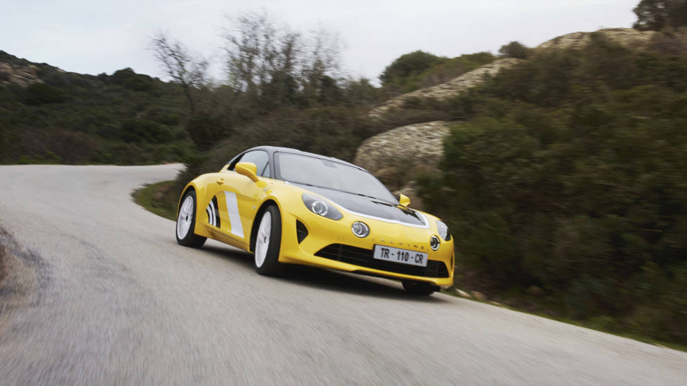 Alpine sorprende con el A110 Tour de Corse 75, una edición limitada a 150 unidades por 81.900 euros