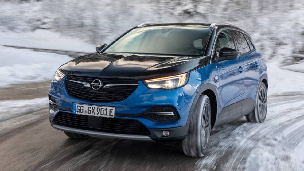 Opel apuesta por la voz para controlar la tecnología de sus vehículos