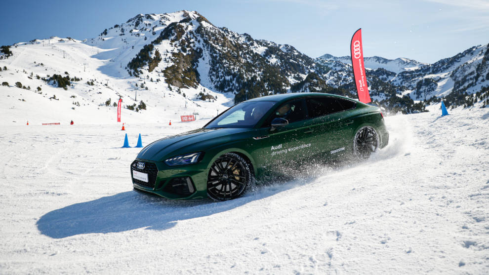 Vídeo | Audi Driving Experience 2022: probamos los Audi S y RS sobre hielo y nieve