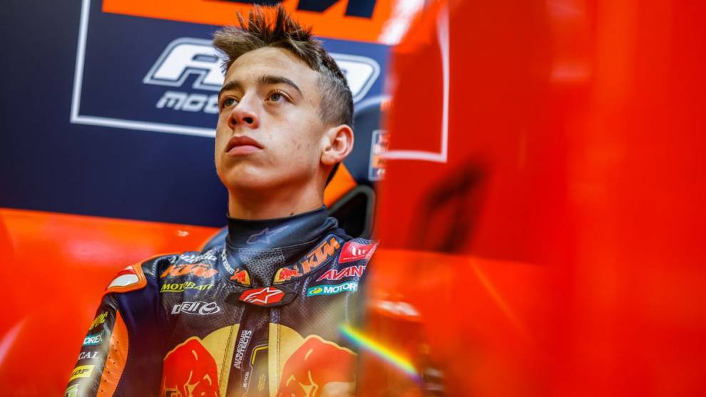 ¿Qué necesita Acosta para ser campeón de Moto3 en el GP del Algarve?