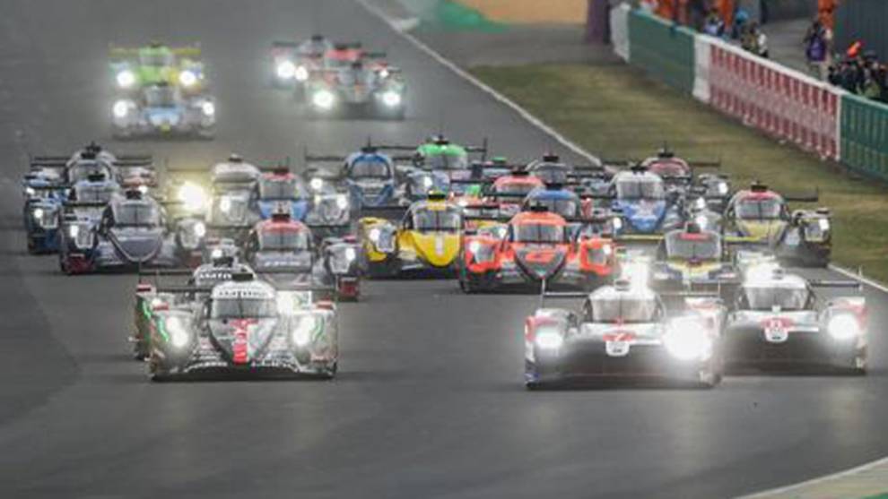 El Toyota #7 lidera las primeras horas de Le Mans