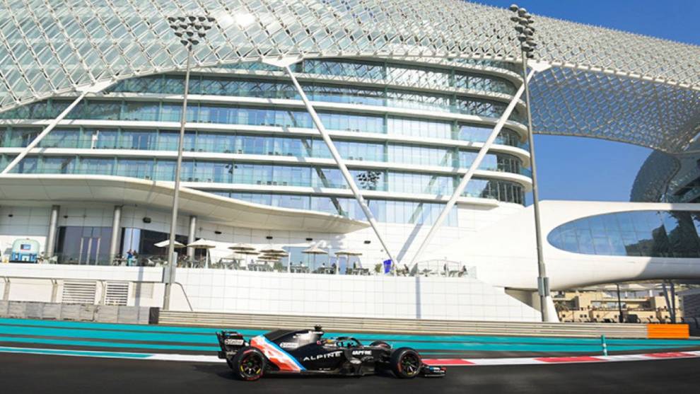 Alonso y Sainz despiden la temporada en Abu Dhabi