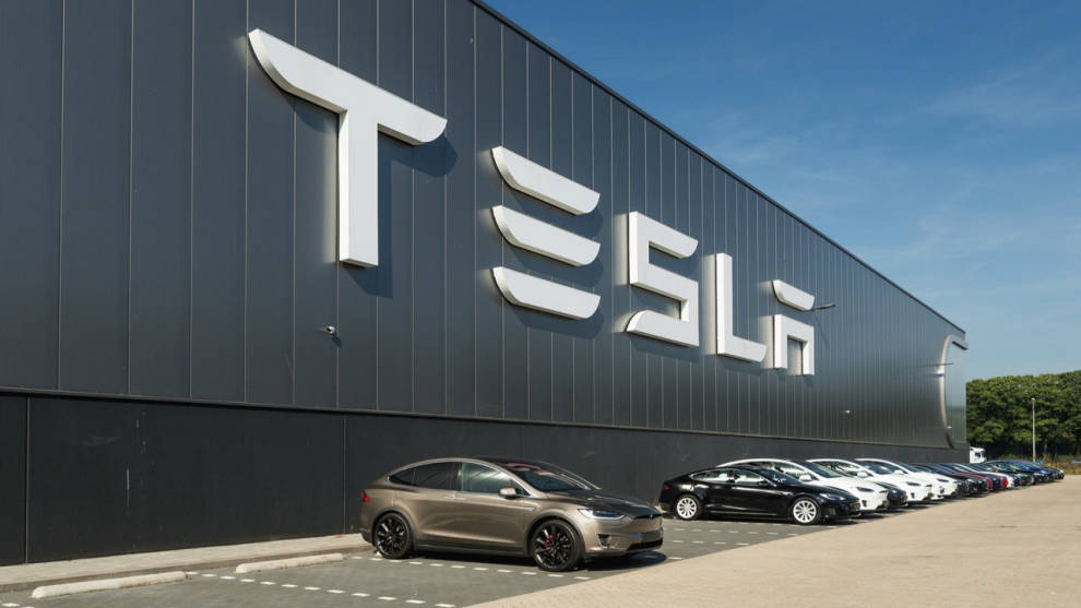 Estados Unidos investigará el Autopilot de Tesla tras varios accidentes