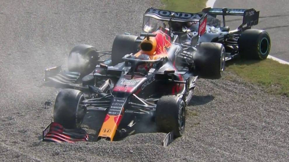 ¡Increíble accidente entre Verstappen y Hamilton!