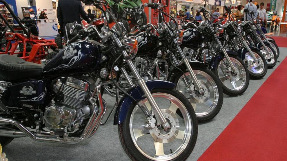 La asociación de fabricantes de motos europeos piden aplazar la norma Euro 5