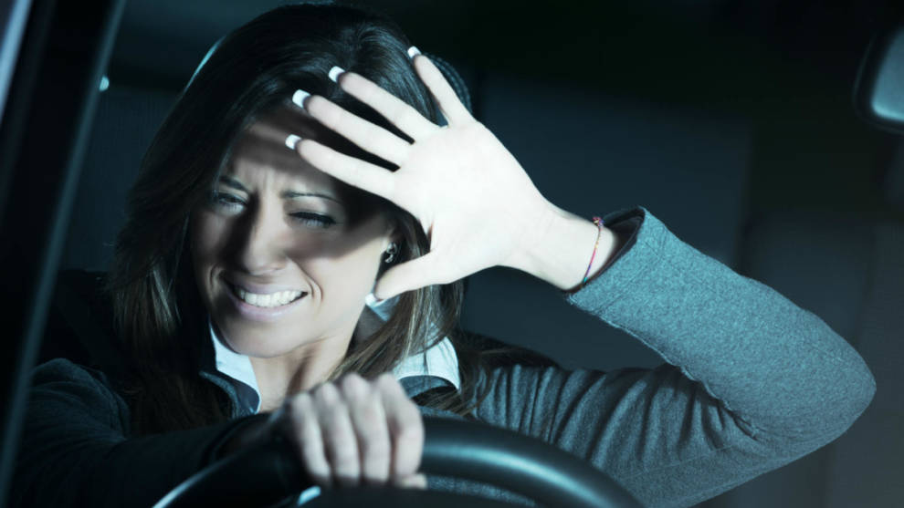 DGT | Estos son los peligros del efecto mirón en la carretera