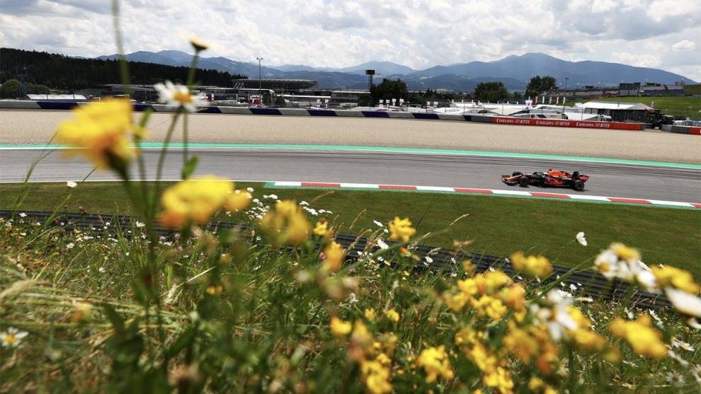 Verstappen lanza su primer aviso en el GP de Estiria
