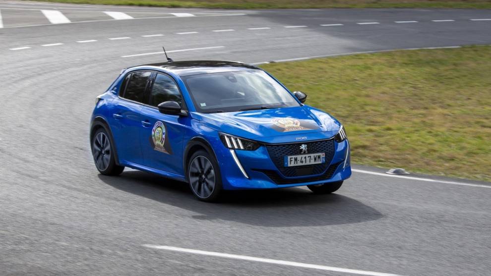 Peugeot 208: finalista del The Car of The Year 2020