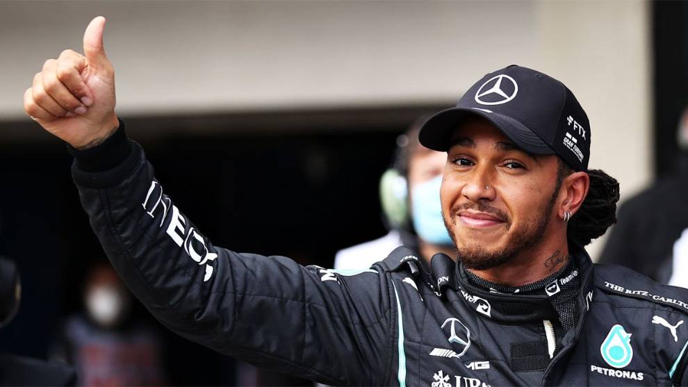 Hamilton, a salvar en Arabia Saudí la primera 'bola de partido' de Verstappen