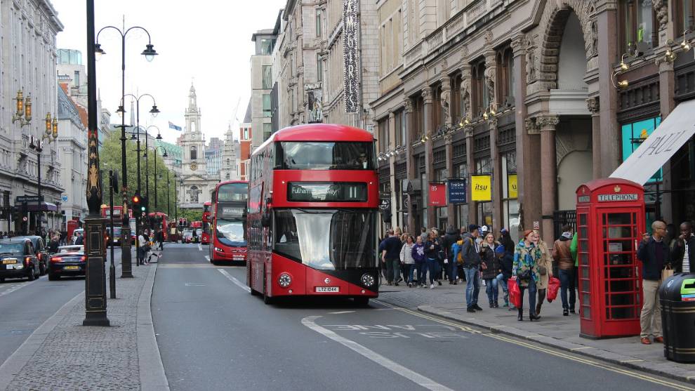Londres prohíbe los patinetes en el transporte público
